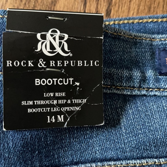 Rock & Republic NWT Low Rise Typhoon Bootcut Jeans - Picture 8 of 17